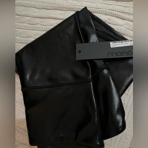 Black liquid leggings size S